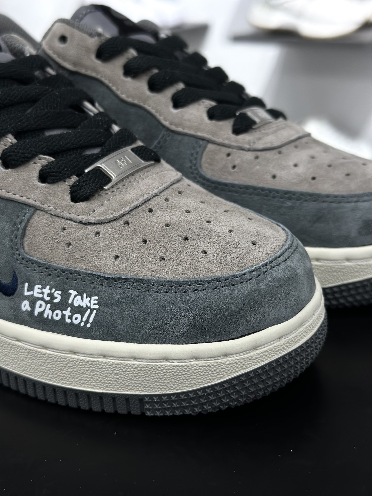 Nike Air Force 1 Low 灰脸王子  YD2452-808