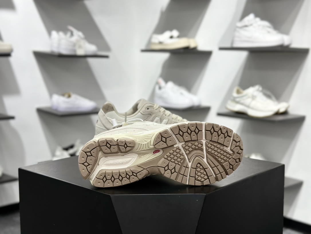 New Balance 2002 复古休闲跑步鞋 M2002RHX