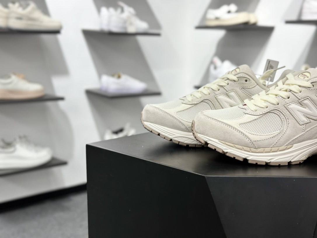 New Balance 2002 复古休闲跑步鞋 M2002RHX