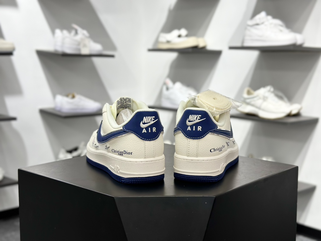 Nike Air Force 1 Low 07 x DIOR 白蓝四小勾 XS2869-001 Nike Air Force 1 Low 07 x DIOR 白蓝四小勾 XS2869-001