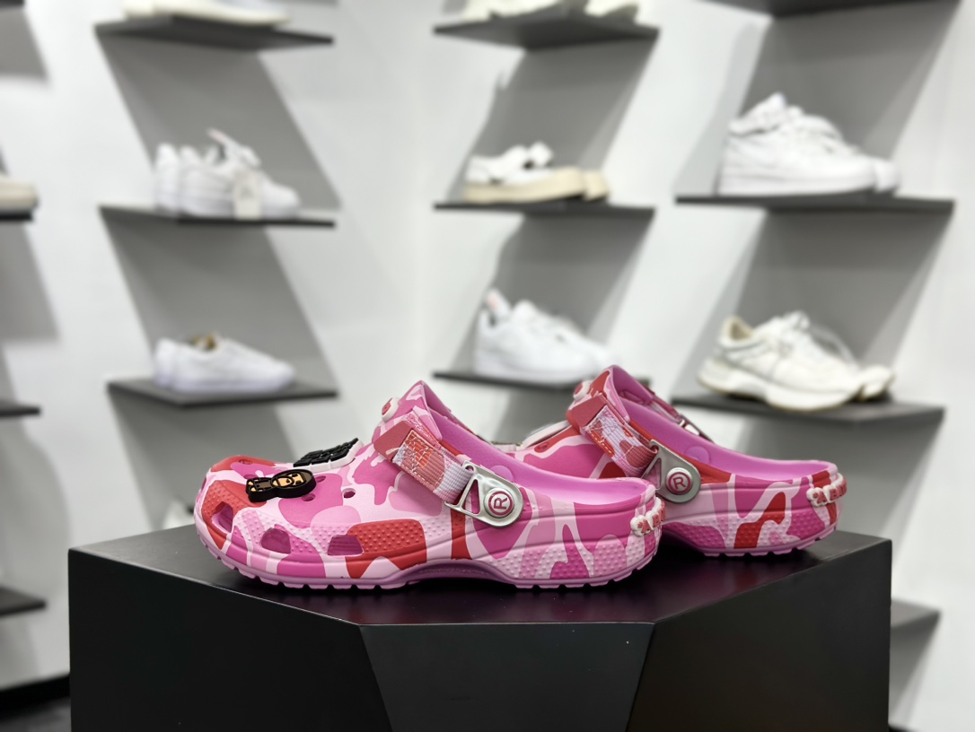 BATHING APE x Crocs Classic clog 卡骆驰Bape联名迷彩印花舒适百搭洞洞鞋