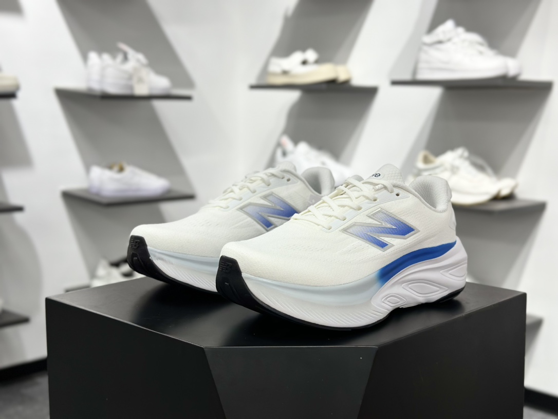 New Balance NB Fresh Foam 舒适耐磨低帮跑步鞋 MMORXB6