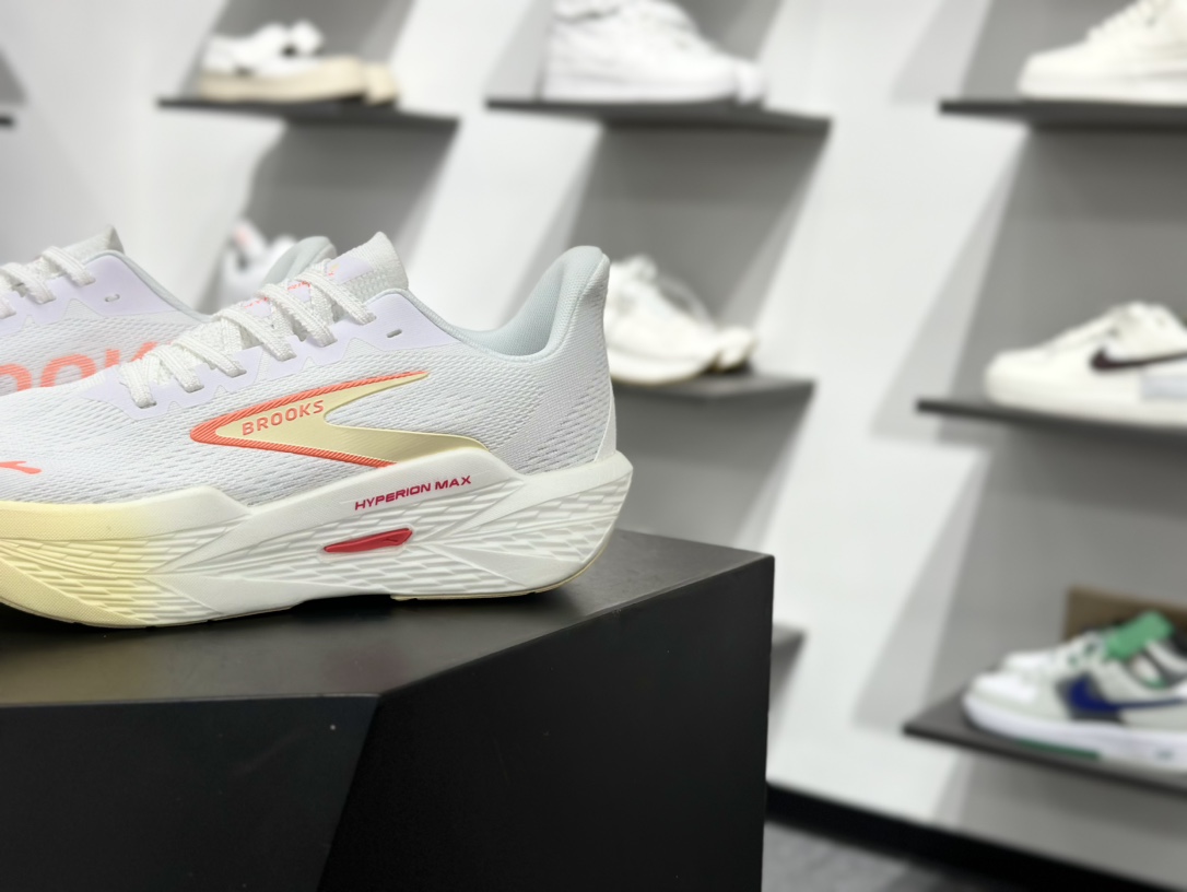 Brooks Hyperion Max 2 布鲁克斯 烈风2系列低帮透气缓震支撑休闲运动慢跑鞋 120423 1B 173 Brooks Hyperion Max 2 布鲁克斯 烈风2系列低帮透气缓震支撑休闲运动慢跑鞋 120423 1B 173