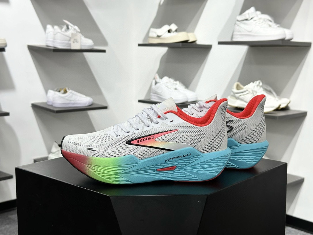 Brooks Hyperion Max 2 布鲁克斯 烈风2系列低帮透气缓震支撑休闲运动慢跑鞋 110434 1D 409 Brooks Hyperion Max 2 布鲁克斯 烈风2系列低帮透气缓震支撑休闲运动慢跑鞋 110434 1D 409