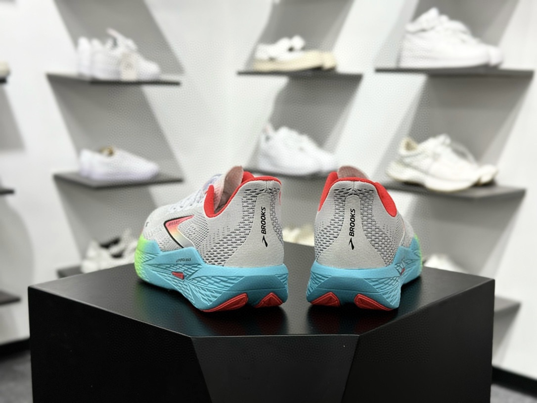 Brooks Hyperion Max 2 布鲁克斯 烈风2系列低帮透气缓震支撑休闲运动慢跑鞋 110434 1D 409 Brooks Hyperion Max 2 布鲁克斯 烈风2系列低帮透气缓震支撑休闲运动慢跑鞋 110434 1D 409