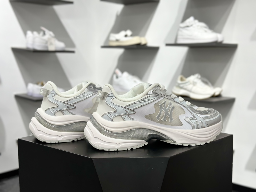 New York Yankees x MLB Mono Chunky Curve Mesh 莫诺大球网面系列低帮慢跑鞋“蝉翼银白NY”3ARNM015N-50WHS