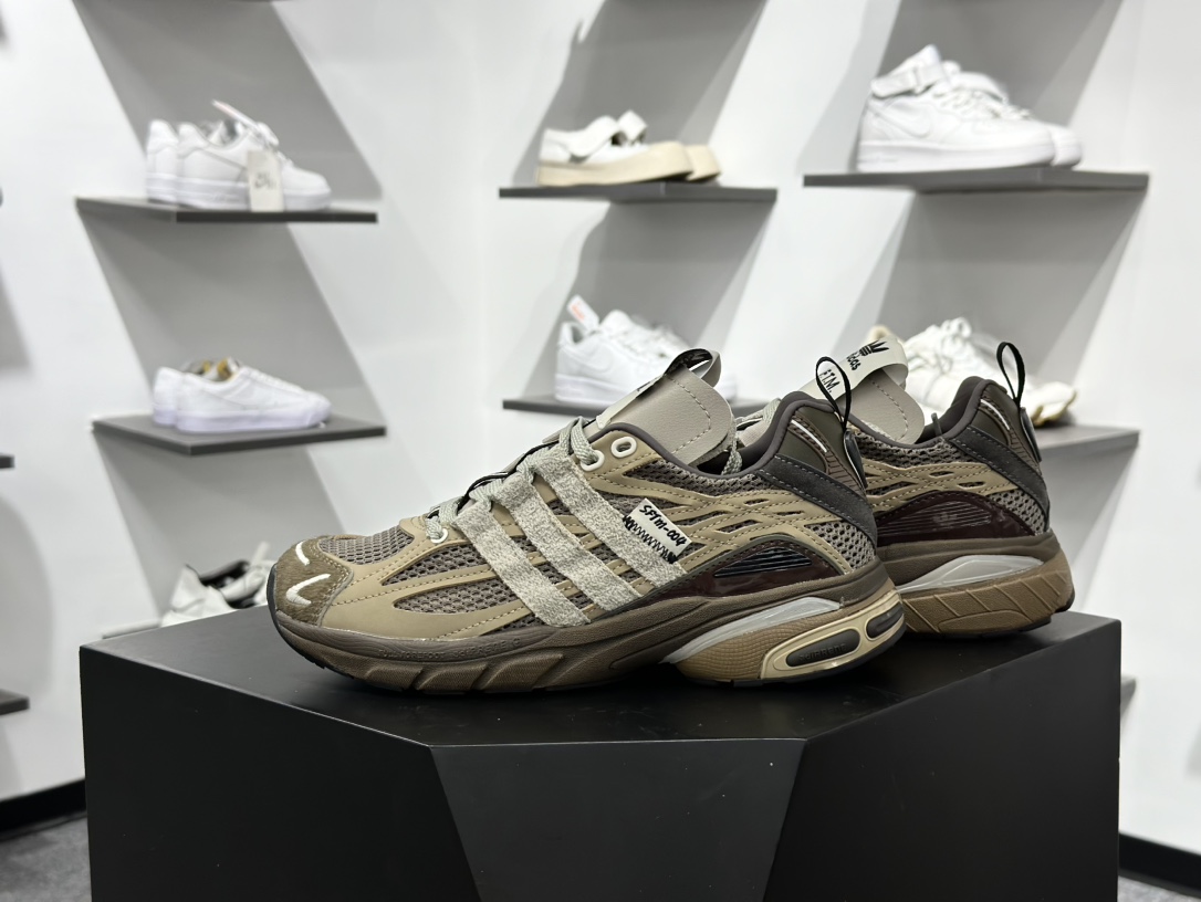 SFTM x AD Originals Adistar Cushion 棕色 复古前卫科技休闲运动老爹鞋 JR8044 SFTM x AD Originals Adistar Cushion 棕色 复古前卫科技休闲运动老爹鞋 JR8044