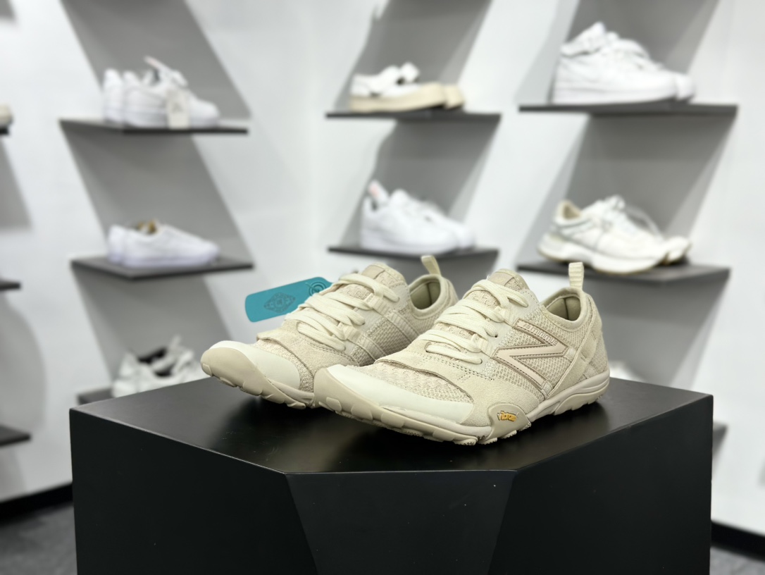 New Balance MT10系列 NB新百伦 薄底赤足鞋 实拍首发 防滑耐磨平衡轻便 低帮休闲城市通勤跑步鞋 MT100AA5 New Balance MT10系列 NB新百伦 薄底赤足鞋 实拍首发 防滑耐磨平衡轻便 低帮休闲城市通勤跑步鞋 MT100AA5