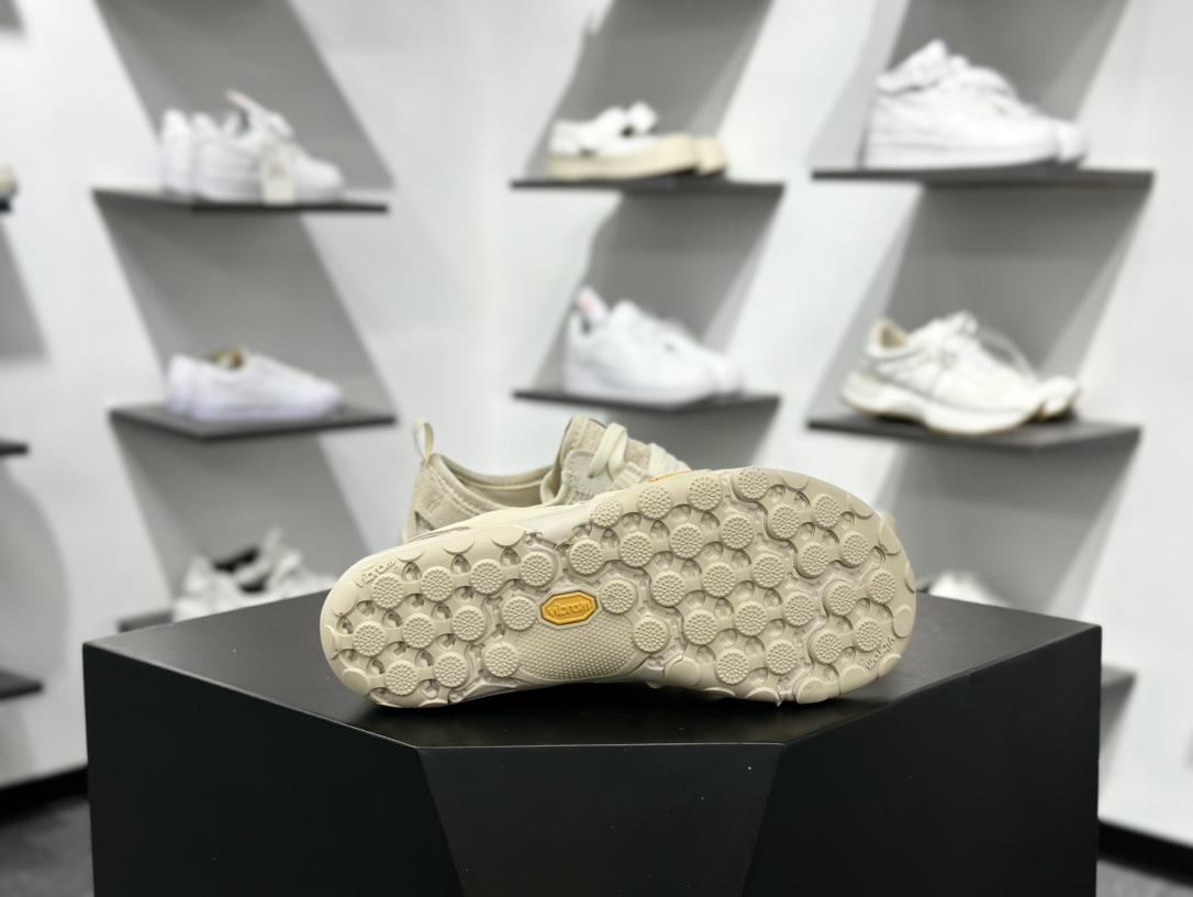 New Balance MT10系列 NB新百伦 薄底赤足鞋 实拍首发 防滑耐磨平衡轻便 低帮休闲城市通勤跑步鞋 MT100AA5 New Balance MT10系列 NB新百伦 薄底赤足鞋 实拍首发 防滑耐磨平衡轻便 低帮休闲城市通勤跑步鞋 MT100AA5