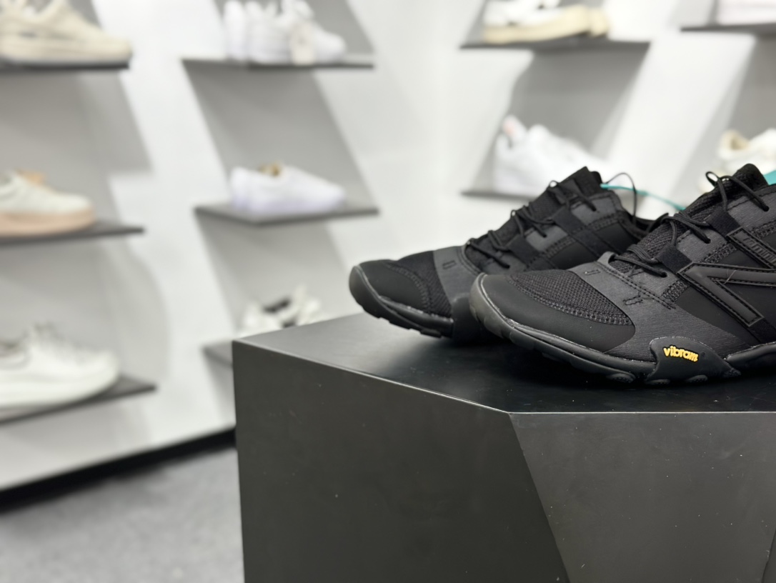 New Balance MT10系列 NB新百伦 薄底赤足鞋 实拍首发 防滑耐磨平衡轻便 低帮休闲城市通勤跑步鞋 MT100IS-3 New Balance MT10系列 NB新百伦 薄底赤足鞋 实拍首发 防滑耐磨平衡轻便 低帮休闲城市通勤跑步鞋 MT100IS-3