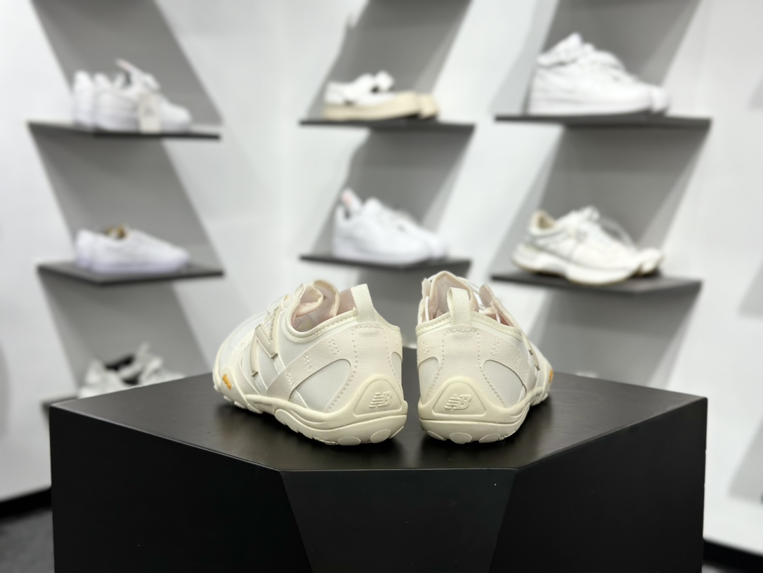 New Balance MT10系列 NB新百伦 薄底赤足鞋 实拍首发 防滑耐磨平衡轻便 低帮休闲城市通勤跑步鞋  MT100IM-1