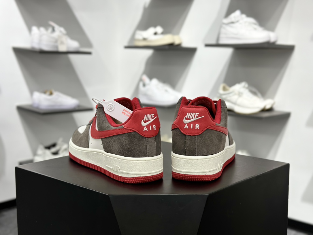 Air Force 1 '07 Low 褐红色 FQ8714-201 Air Force 1 '07 Low 褐红色 FQ8714-201
