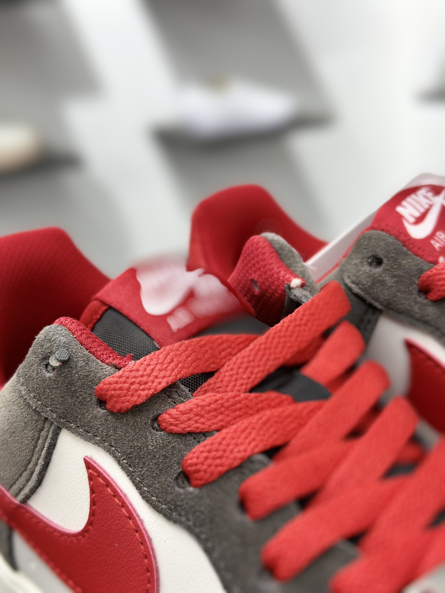 Air Force 1 '07 Low 褐红色 FQ8714-201 Air Force 1 '07 Low 褐红色 FQ8714-201