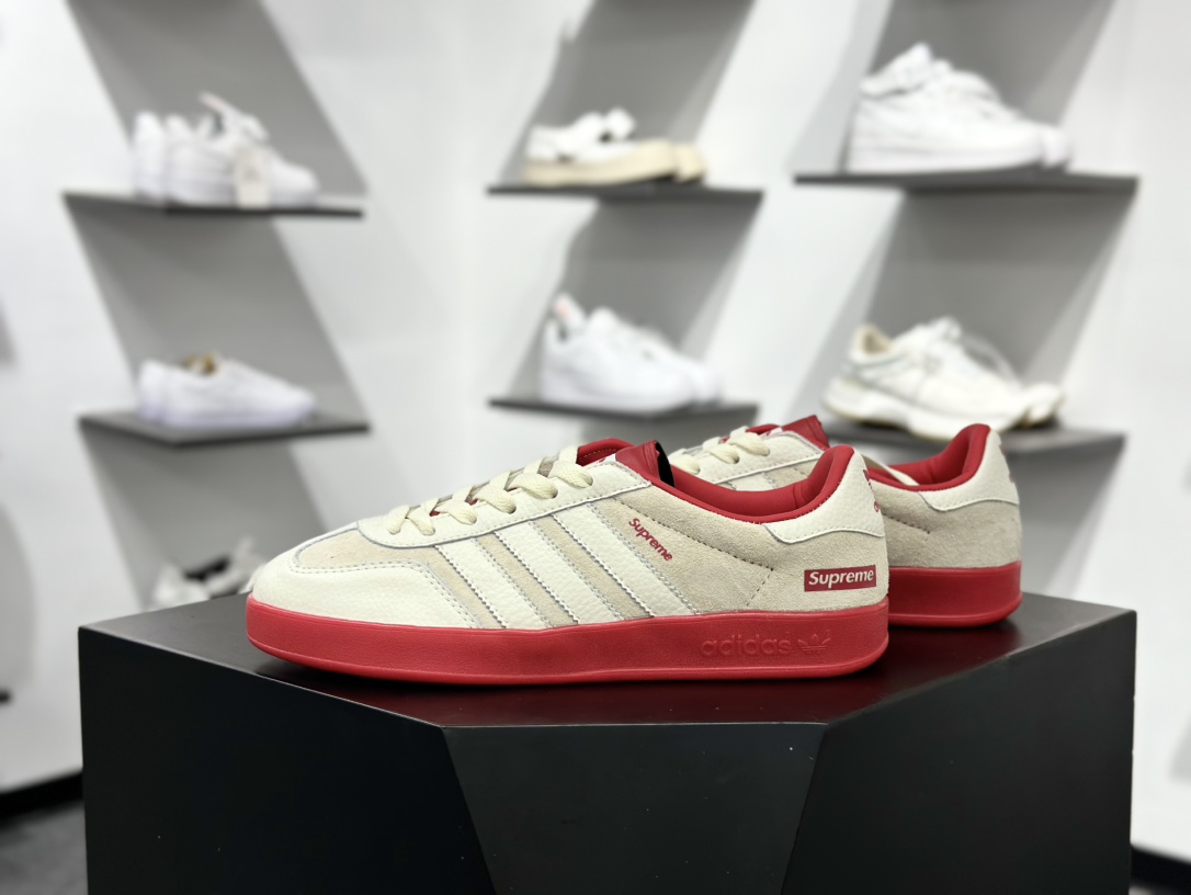 AD Originals Gazelle INdoor x superme 三叶草休闲防滑耐磨低帮板鞋 DD6610 AD Originals Gazelle INdoor x superme 三叶草休闲防滑耐磨低帮板鞋 DD6610