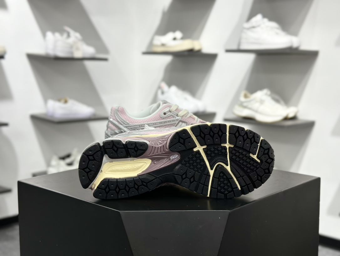 New Balance 1906系列复古老爹风休闲运动慢跑鞋  U1906RNF