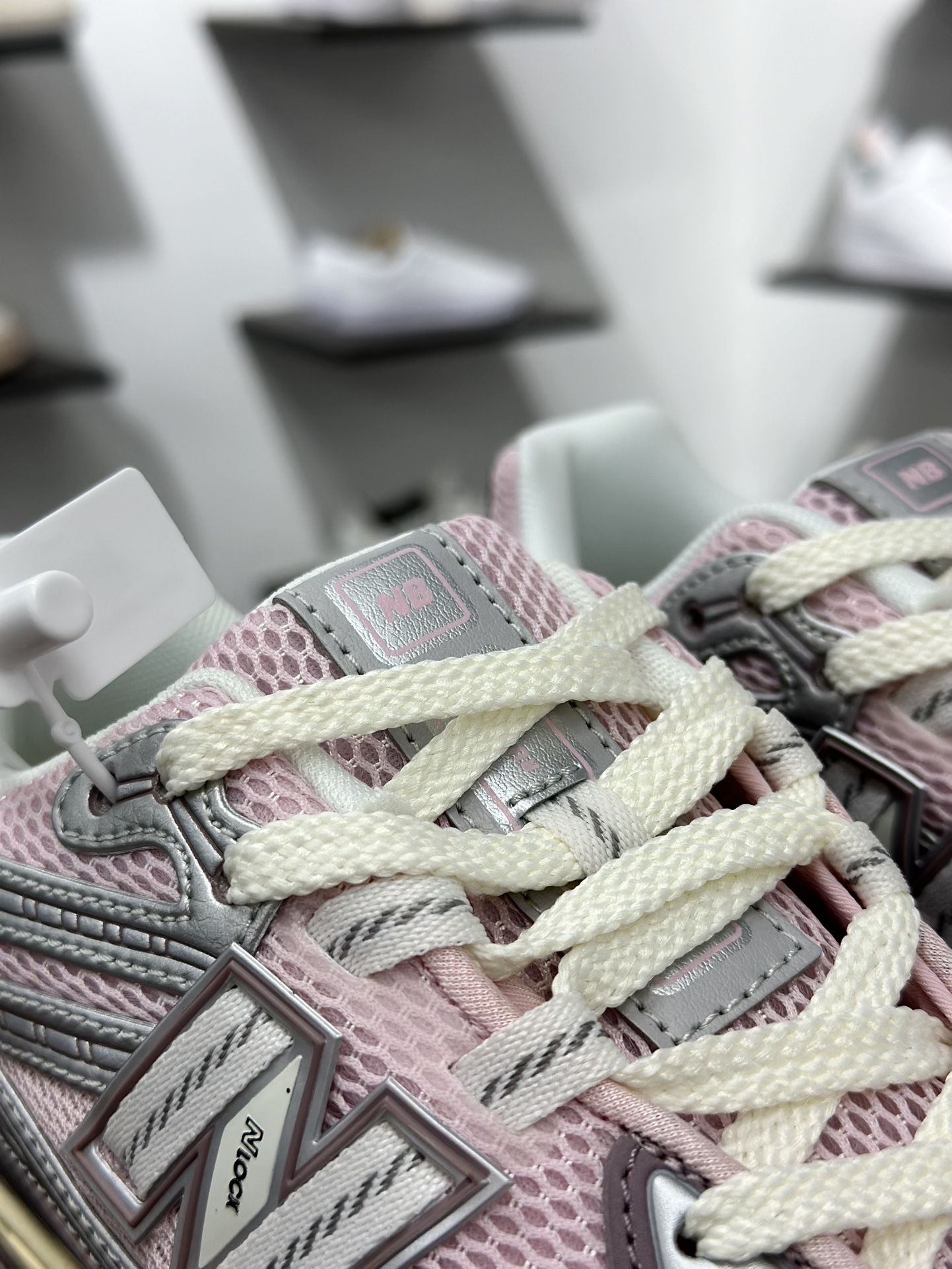 New Balance 1906系列复古老爹风休闲运动慢跑鞋  U1906RNF