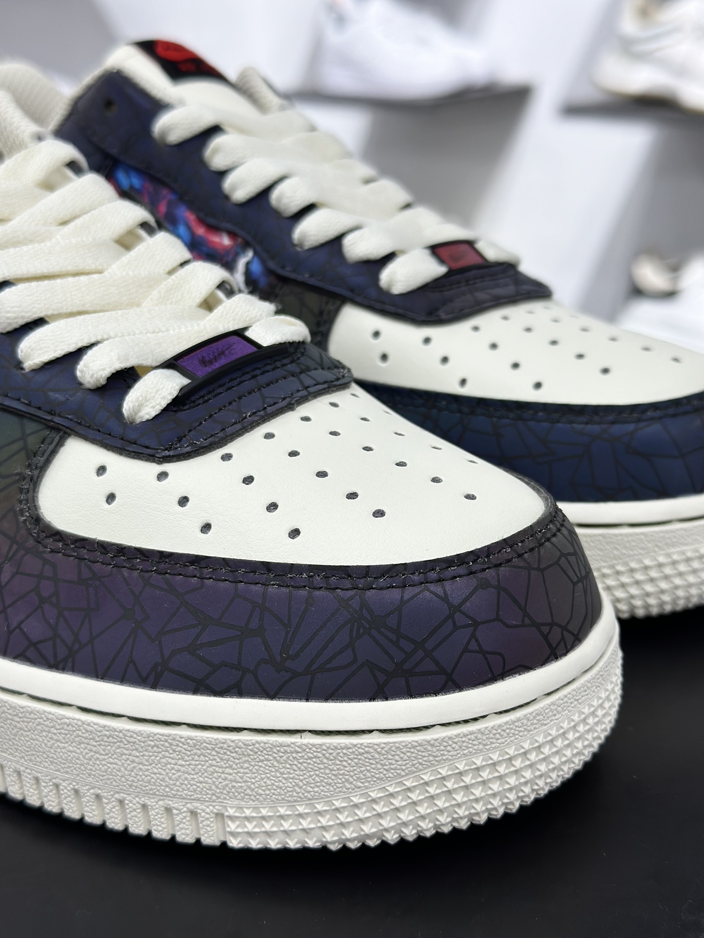Nike Air Force 1 Low 暗黑涂鸦  DY2032-320