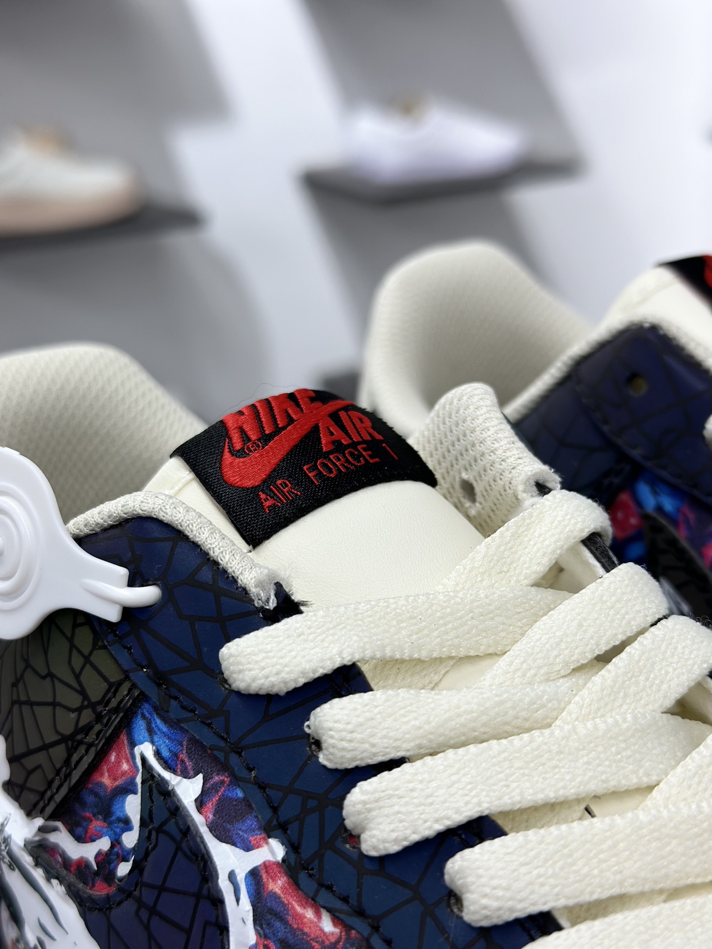 Nike Air Force 1 Low 暗黑涂鸦  DY2032-320