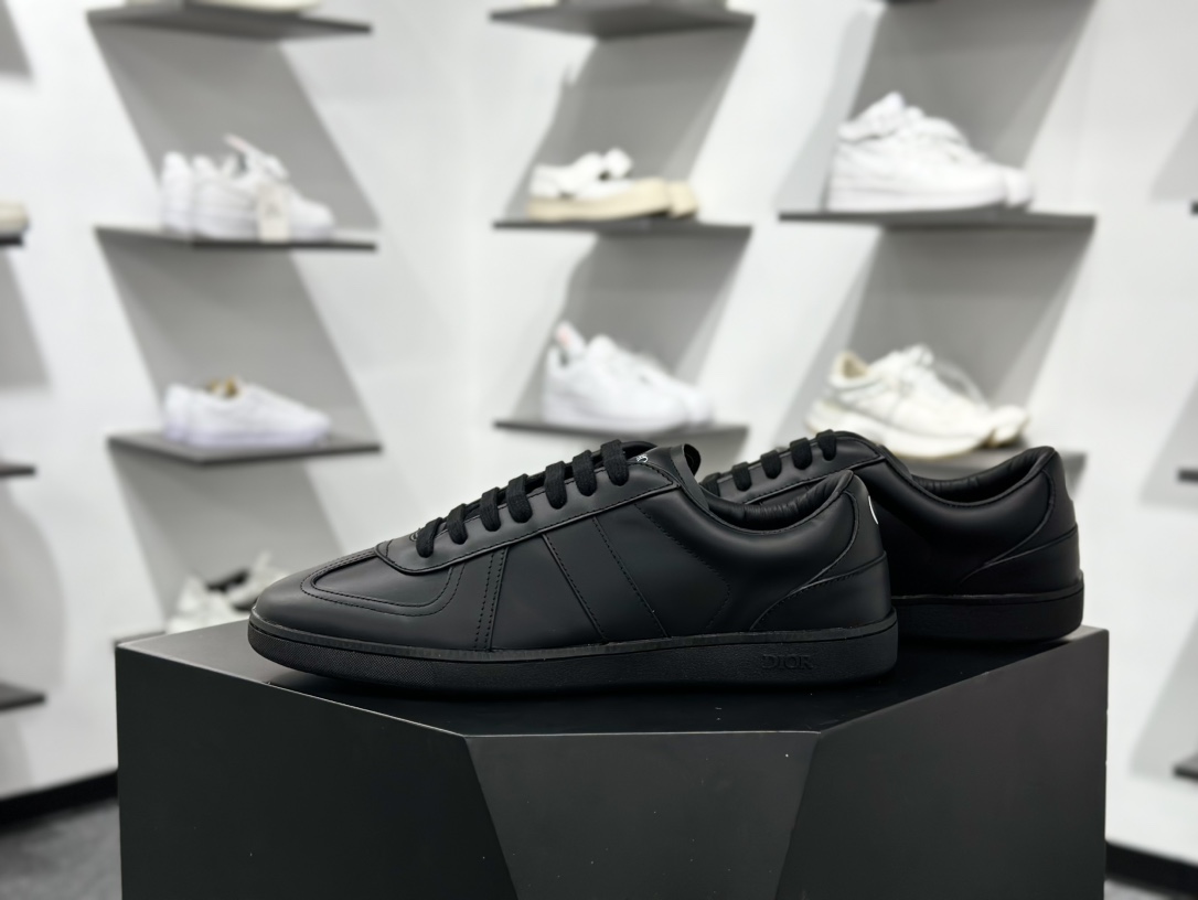 360 迪奥/Dior B01 Matchpoint Low Sneakers B01系列低帮经典绅士德训小白鞋“皮革全黑”3SN328ZQR_H900
