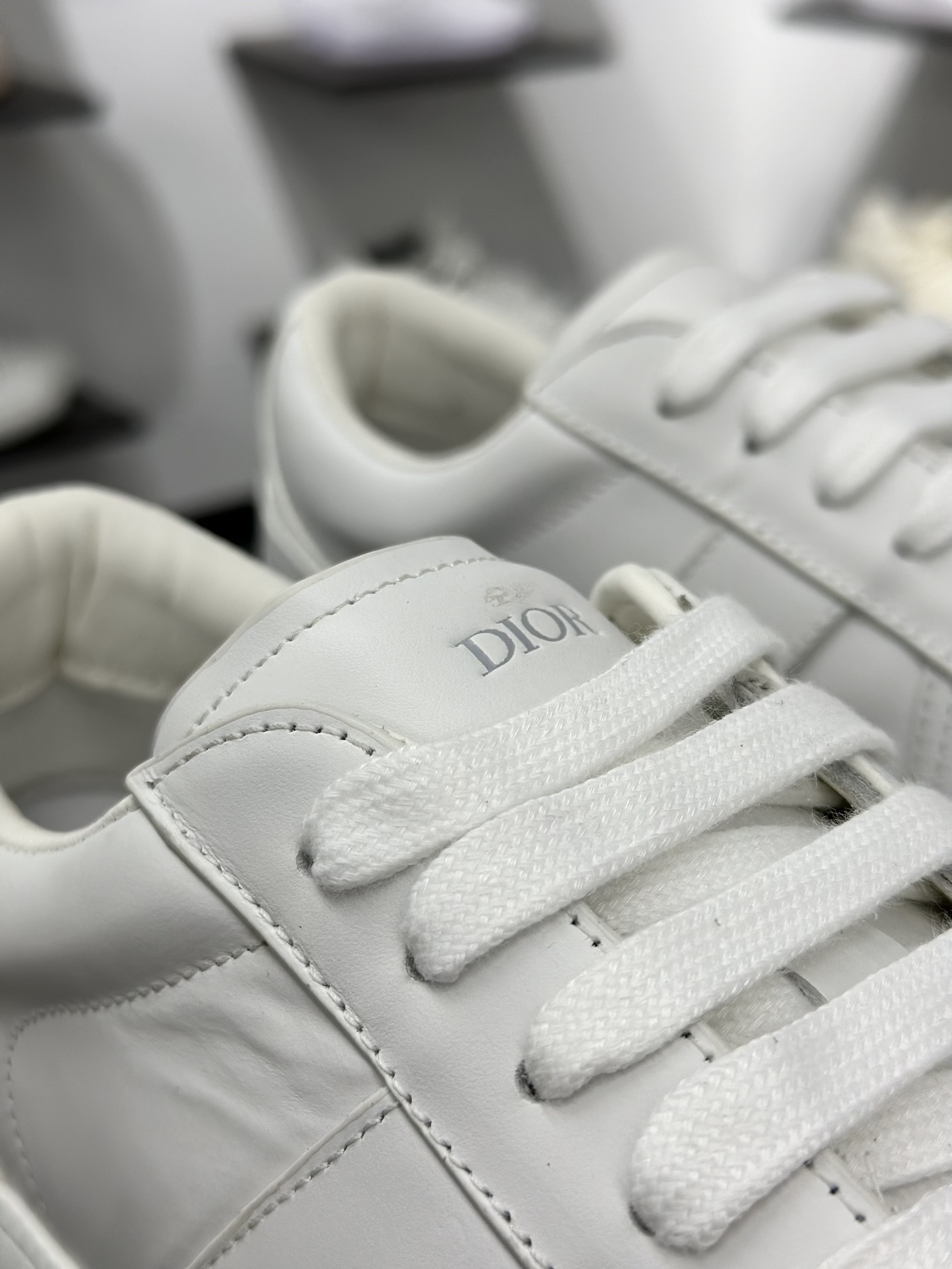 360 迪奥/Dior B01 Matchpoint Low Sneakers B01系列低帮小白鞋“皮革全黑”3SN328ZQR_H000