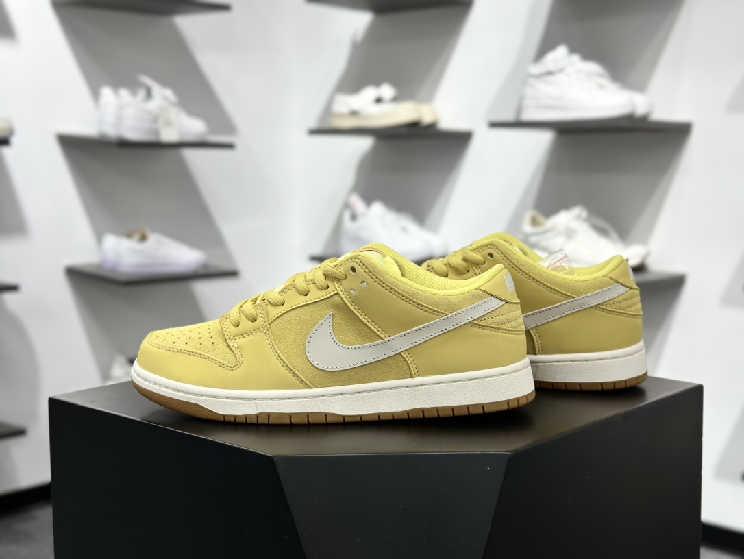 NIKE SB Dunk Low 黄生胶DIY定制款  FJ1674-700