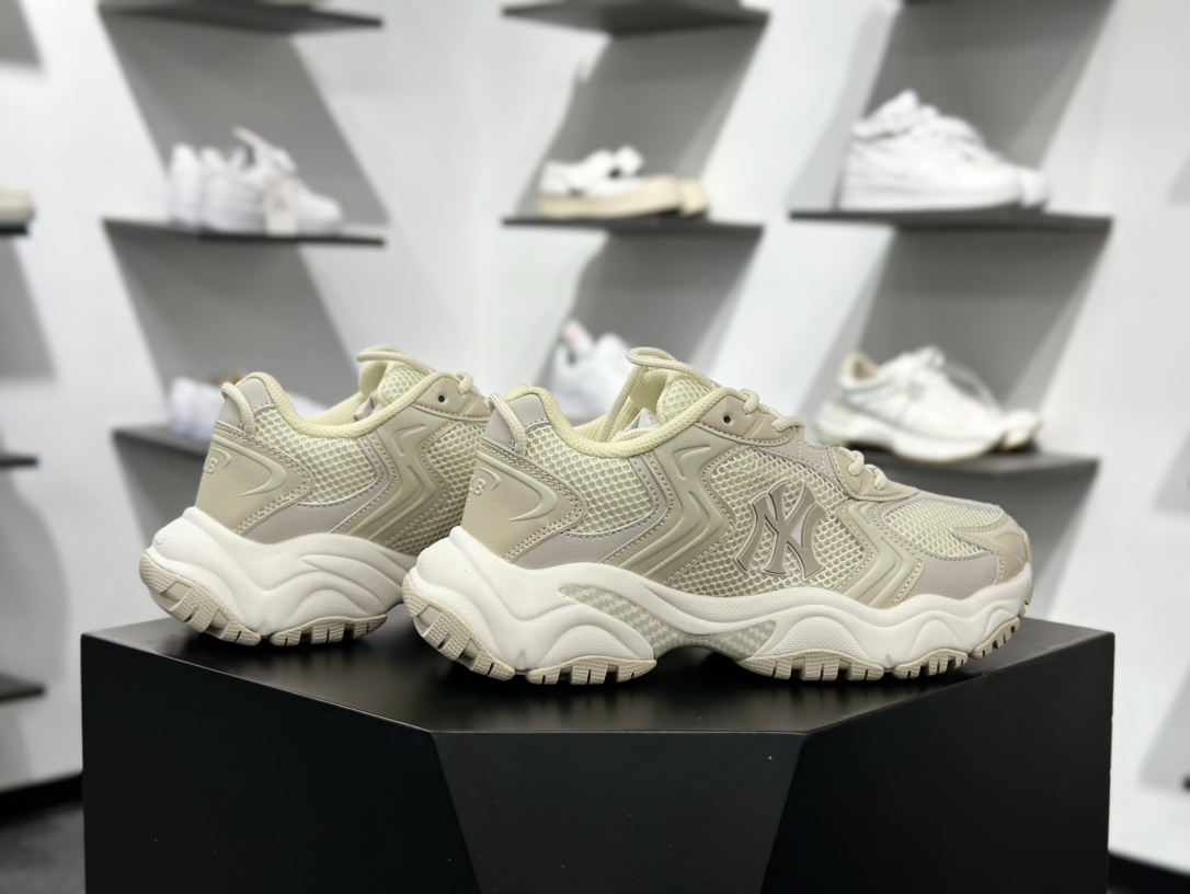 MLB 纽约洋基队 乳白色 3ASHW075N-50CRS MLB 纽约洋基队 乳白色 3ASHW075N-50CRS