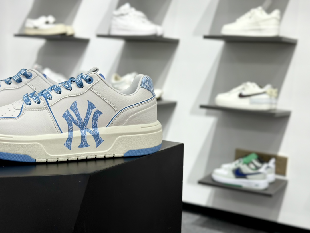 MLB MLB 纽约洋基队 白蓝色 3ASXD025N-50BLS MLB MLB 纽约洋基队 白蓝色 3ASXD025N-50BLS