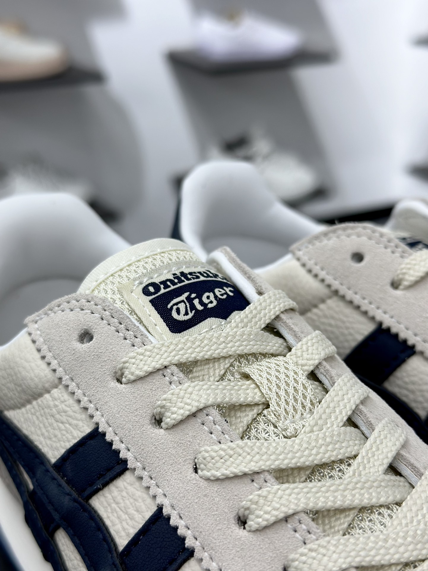 鬼冢虎Onitsuka Tiger California 78系列 FS11超舒适缓震复合底 1183B411-200