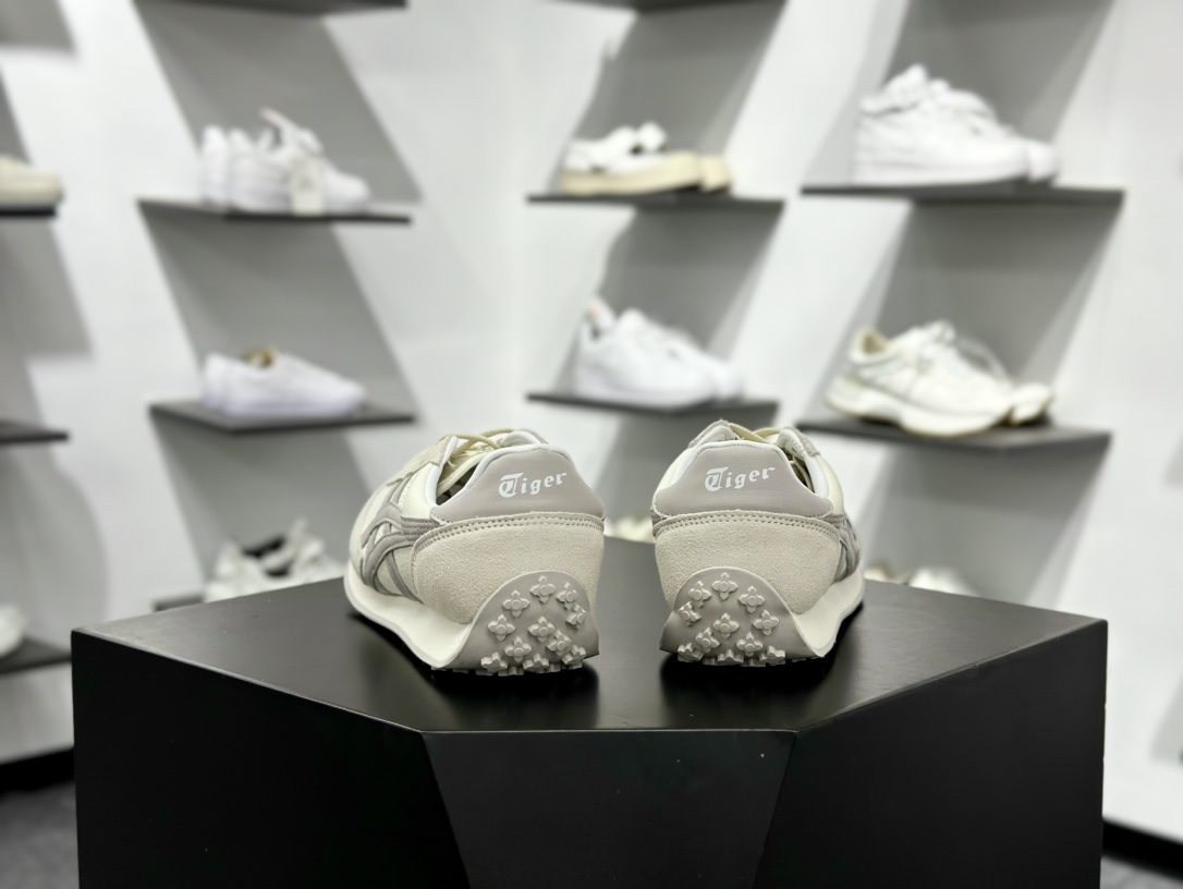 鬼冢虎Onitsuka Tiger California 78系列 FS11超舒适缓震复合底 透气跑步鞋 1183C207-100