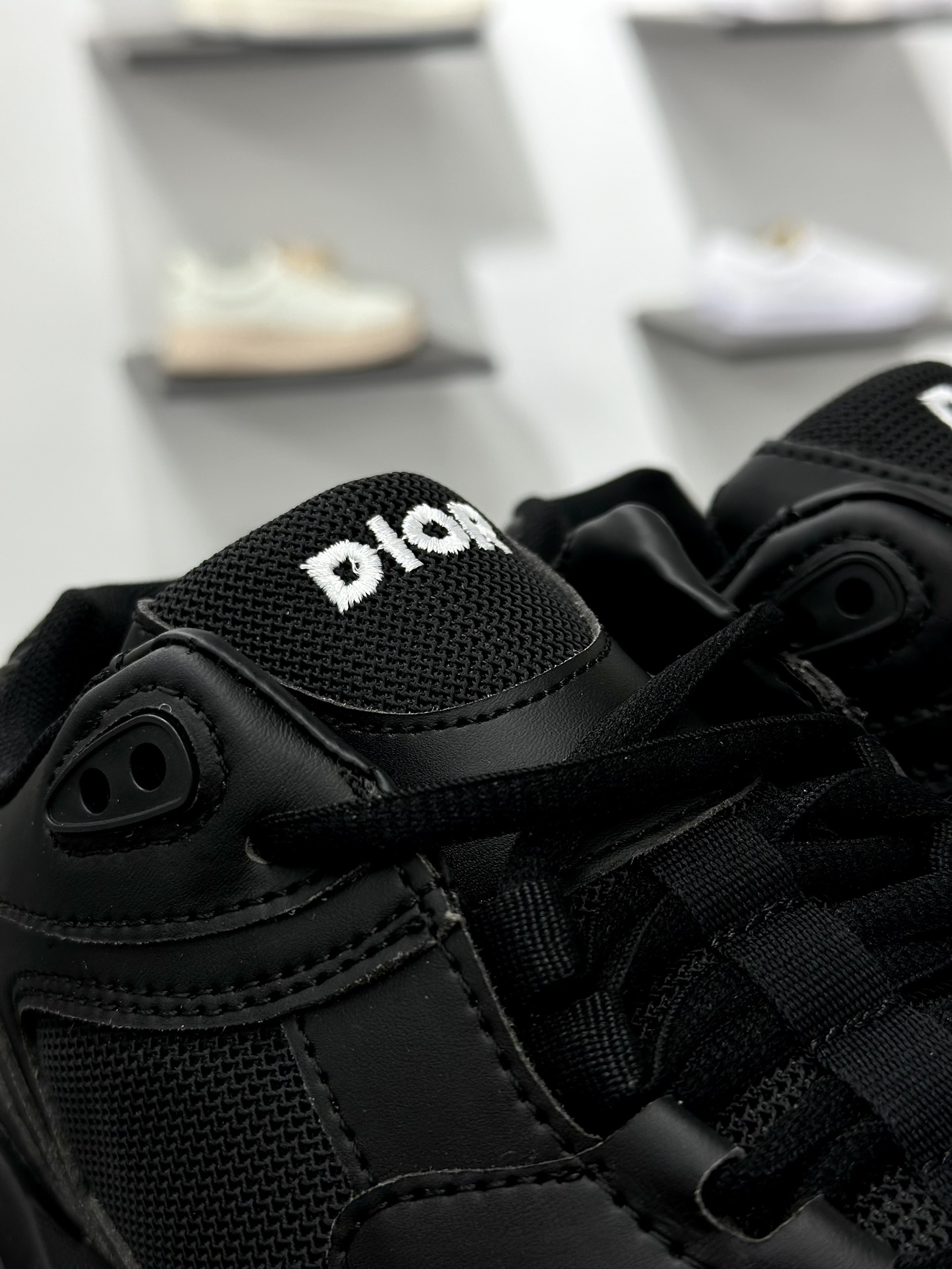 DIOR迪奥 CD1低帮 网面 运动休闲鞋 鞋舌饰以‘DIOR’标志 搭配轻盈的橡胶鞋底 3SN260YXB_H968-Chinese UA Cheap High Quatity Brand Clothes Bags handbags Sneakers wholesale wholesaler seller from China Factory suppliers Fashion Clothing Shoes best Quality Beautiful Price DIOR迪奥 CD1低帮 网面 运动休闲鞋 鞋舌饰以‘DIOR’标志 搭配轻盈的橡胶鞋底 3SN260YXB_H968