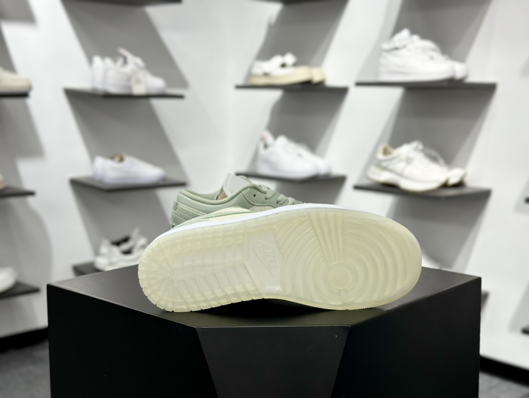 原装裸鞋级 市面最高工艺产物 Air Jordan 1 Low琥珀绿 纯原系列 HF4078-100-Chinese UA Cheap High Quatity Brand Clothes Bags handbags Sneakers wholesale wholesaler seller from China Factory suppliers Fashion Clothing Shoes best Quality Beautiful Price 原装裸鞋级 市面最高工艺产物 Air Jordan 1 Low琥珀绿 纯原系列 HF4078-100