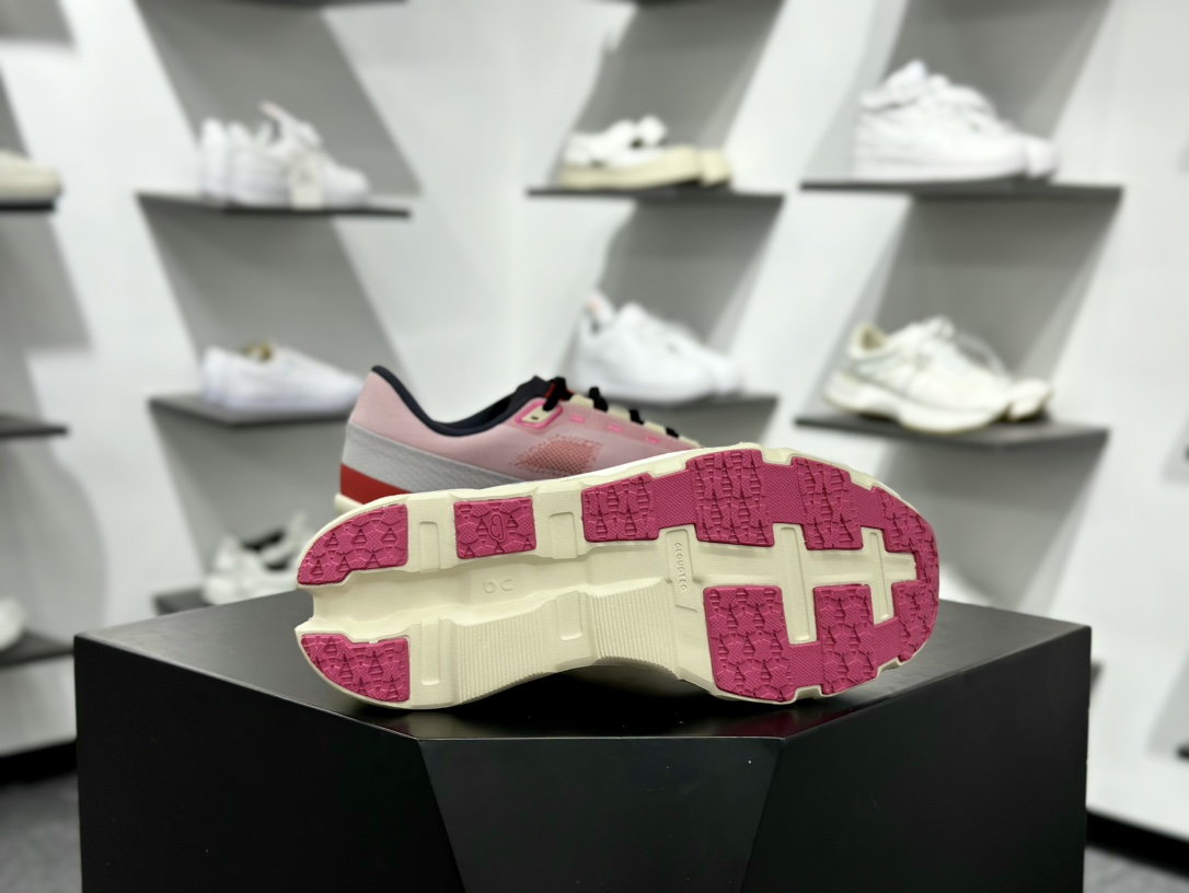 ON 昂跑 On Cloudmonster Hyper 系列 网面透气运动鞋跑步鞋 3WE1012 ON 昂跑 On Cloudmonster Hyper 系列 网面透气运动鞋跑步鞋 3WE1012