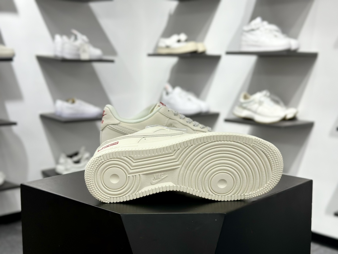 Nike Air Force 1 Low 07 x Supreme 米白红满天星  CS5288-011