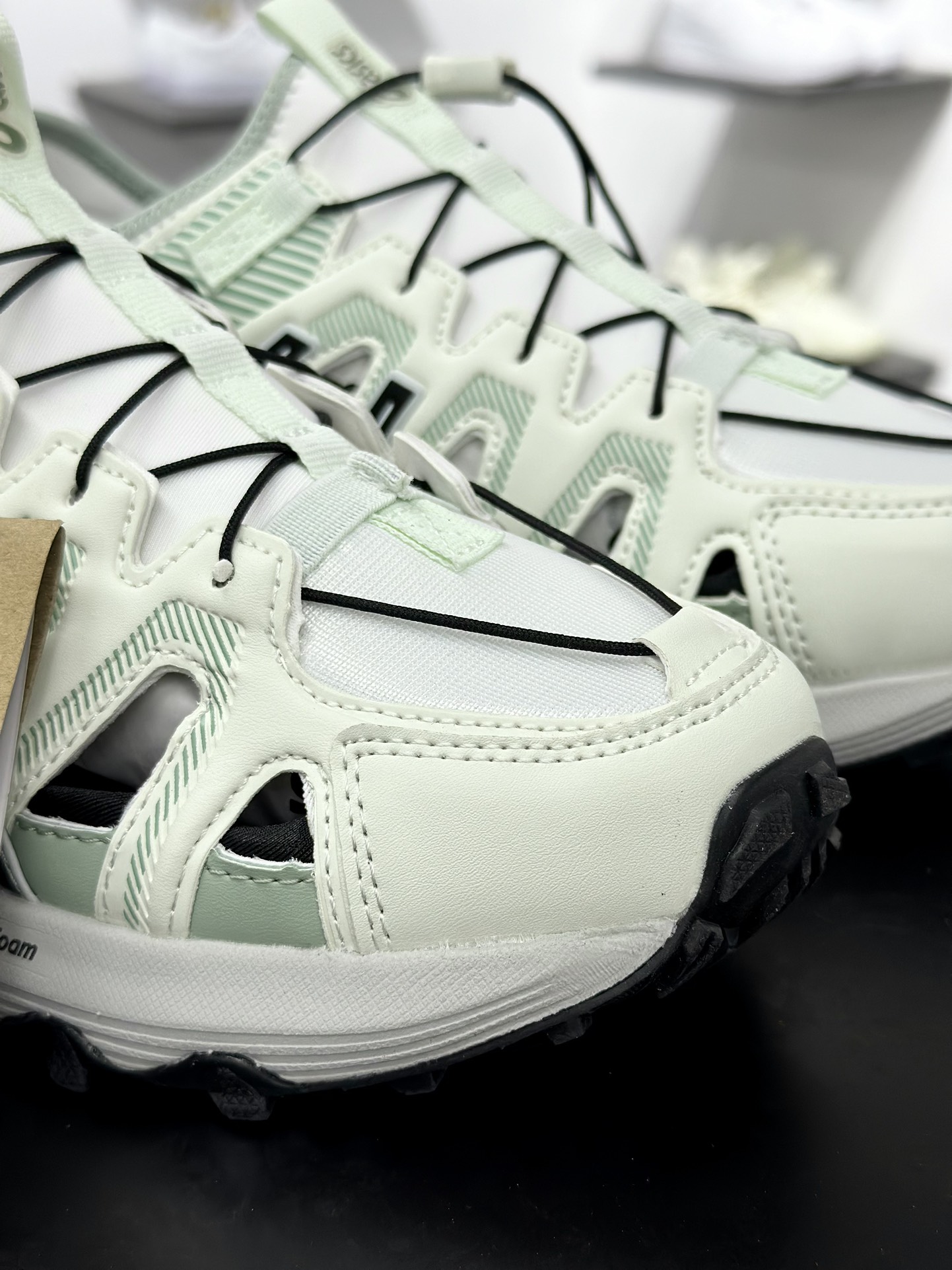 品质升级 Asics Gel-Sonoma SE 白绿 1203A670-100