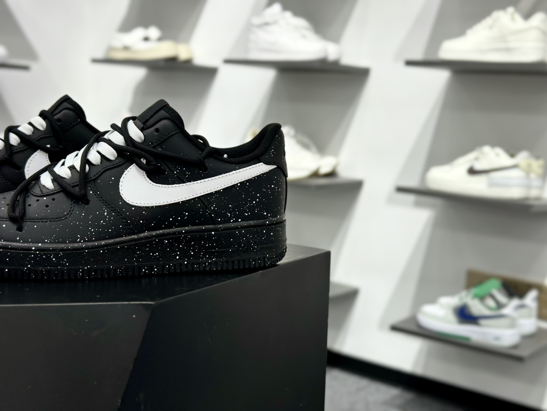 Nike Air Force 1'07 Low 白色满天星泼墨 空军一号低帮休闲板鞋 ZH0316-090