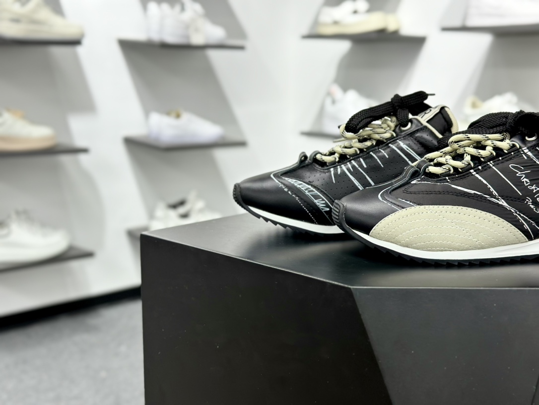 迪奥/ Dior D-Sketch Sneakers”Dior Paris”素描系列低帮运动板鞋KCK427MPA_S900