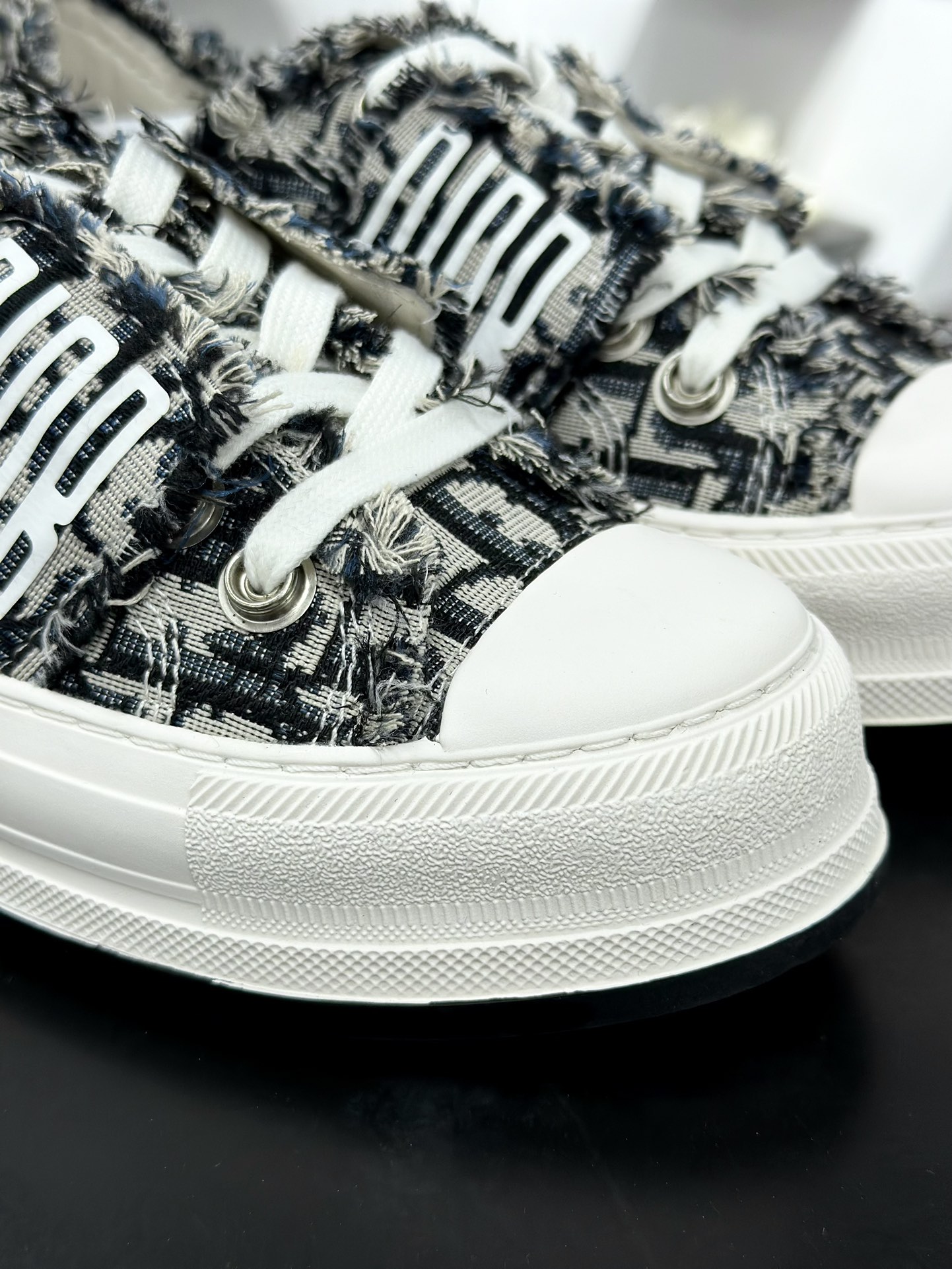 25ss早春新款Dior 迪奥Walk'n'Dior 厚底运动鞋 低帮休闲帆布鞋 板鞋