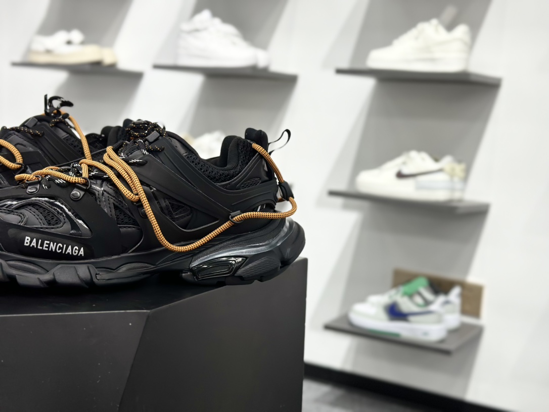 Balenciaga巴黎世家 Track Trail黑色 800592WTRHK