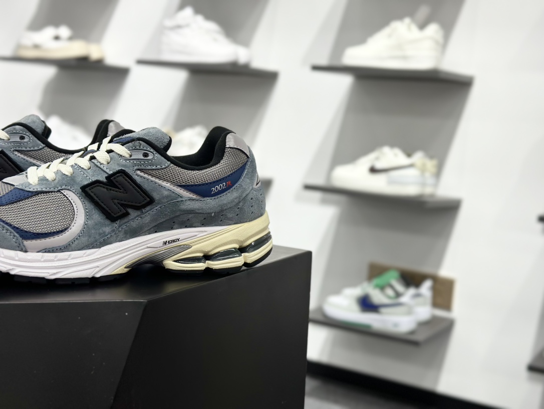 New Balance NB2002R系列 M2002RU2