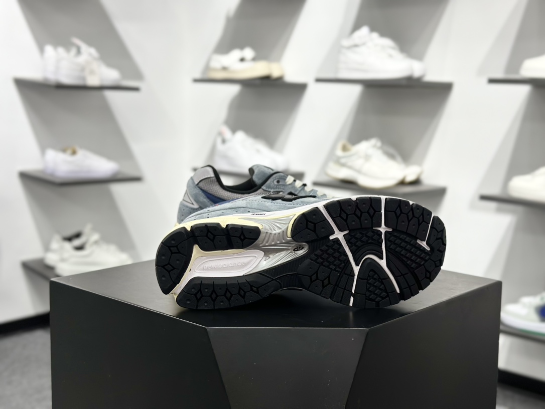 New Balance NB2002R系列 M2002RU2