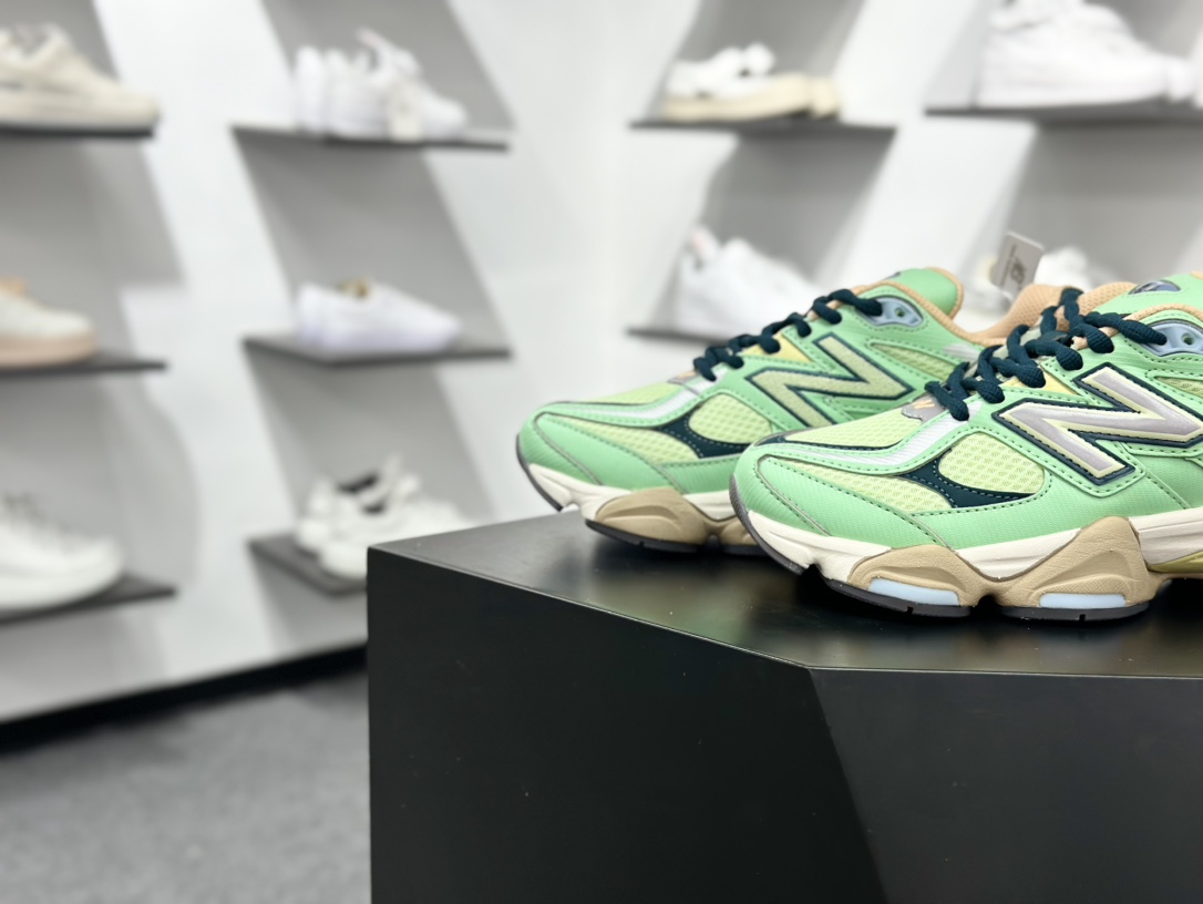 Joe Freshgoods x New Balance NB9060 联名款 复古休闲运动慢跑鞋 U9060TMA