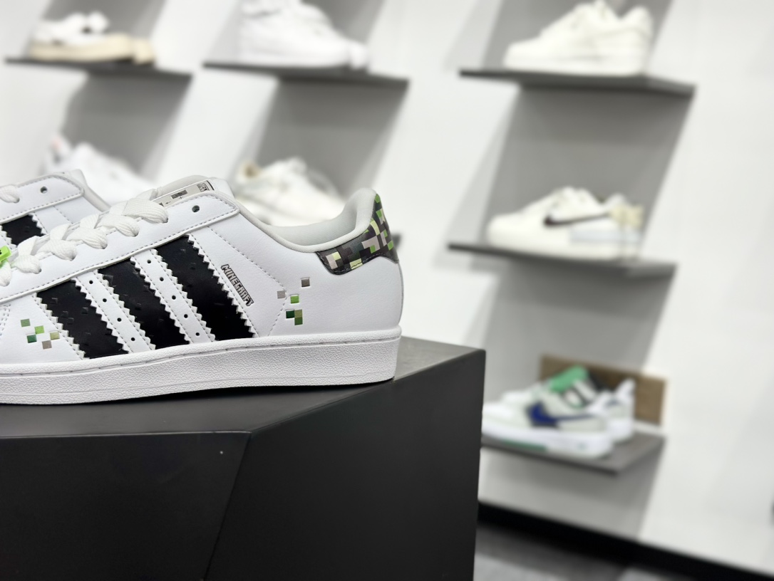 AD Originals Superstar 经典复古贝壳头板鞋 JQ8749