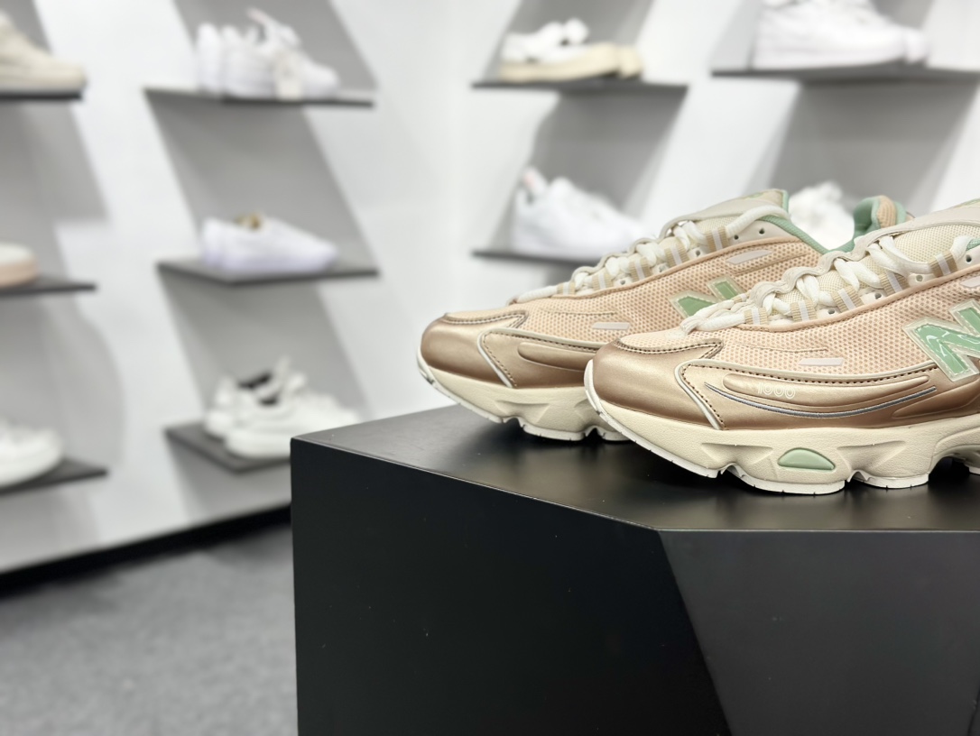 New Balance M1000 x Aimé Leon Dore 白银 M1000系列复古休闲运动慢跑鞋 M1000DG