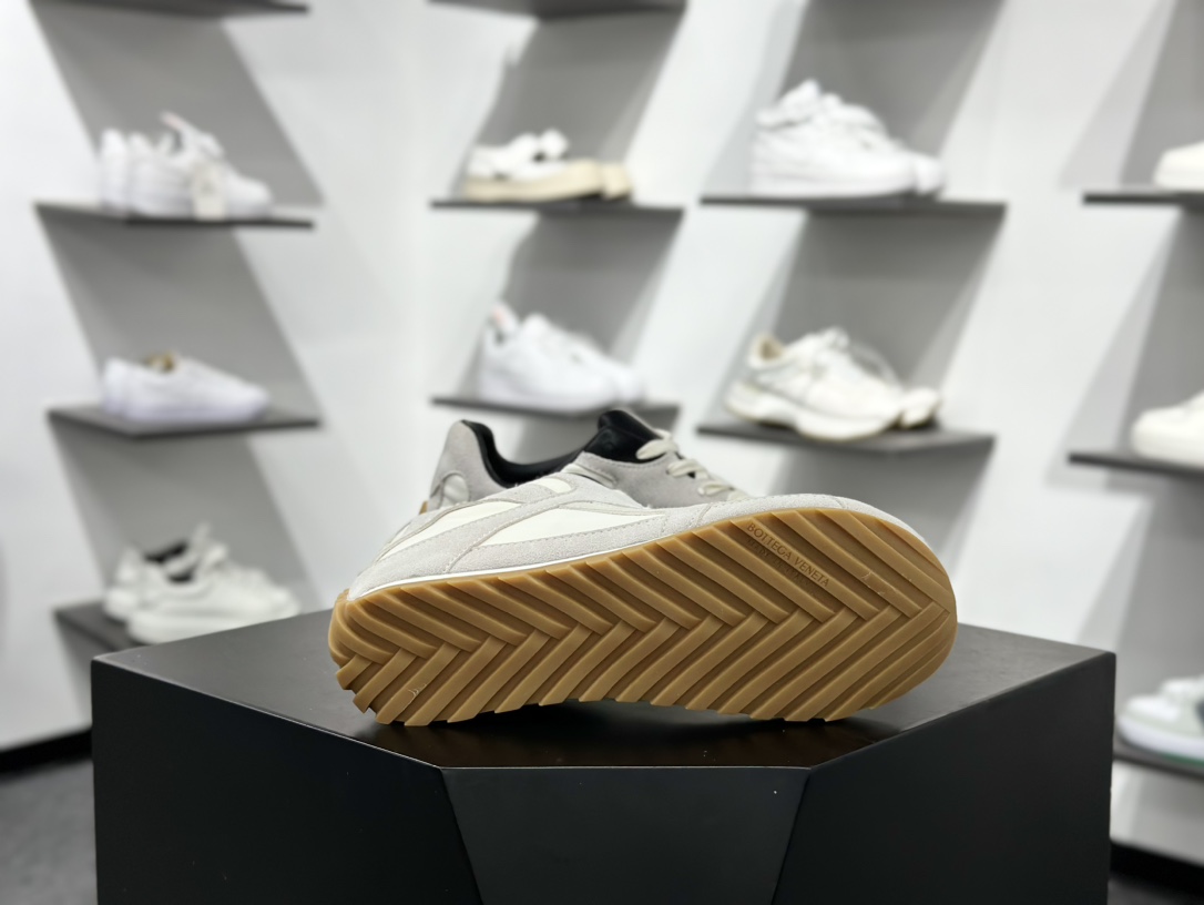 葆蝶家-Bottega Veneta Orbit Flash Low Sneakers 轨道低帮德训风薄底舒适休闲运动鞋 838373V3MS2