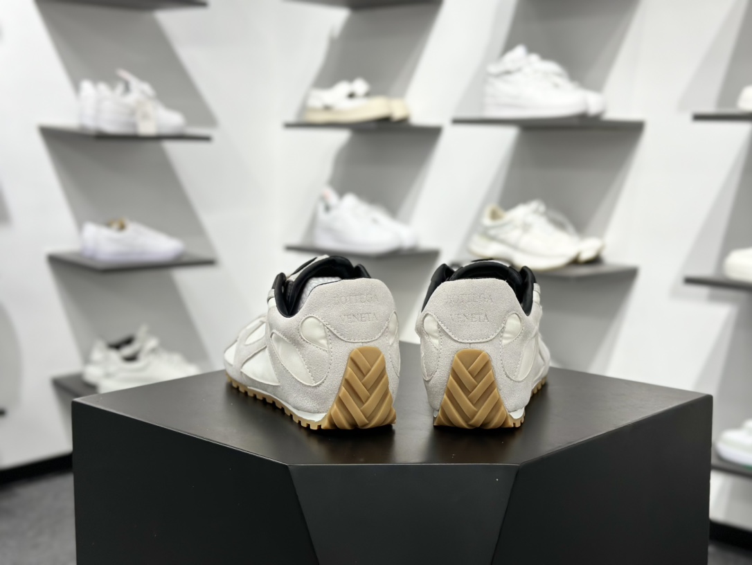 葆蝶家-Bottega Veneta Orbit Flash Low Sneakers 轨道低帮德训风薄底舒适休闲运动鞋 838373V3MS2