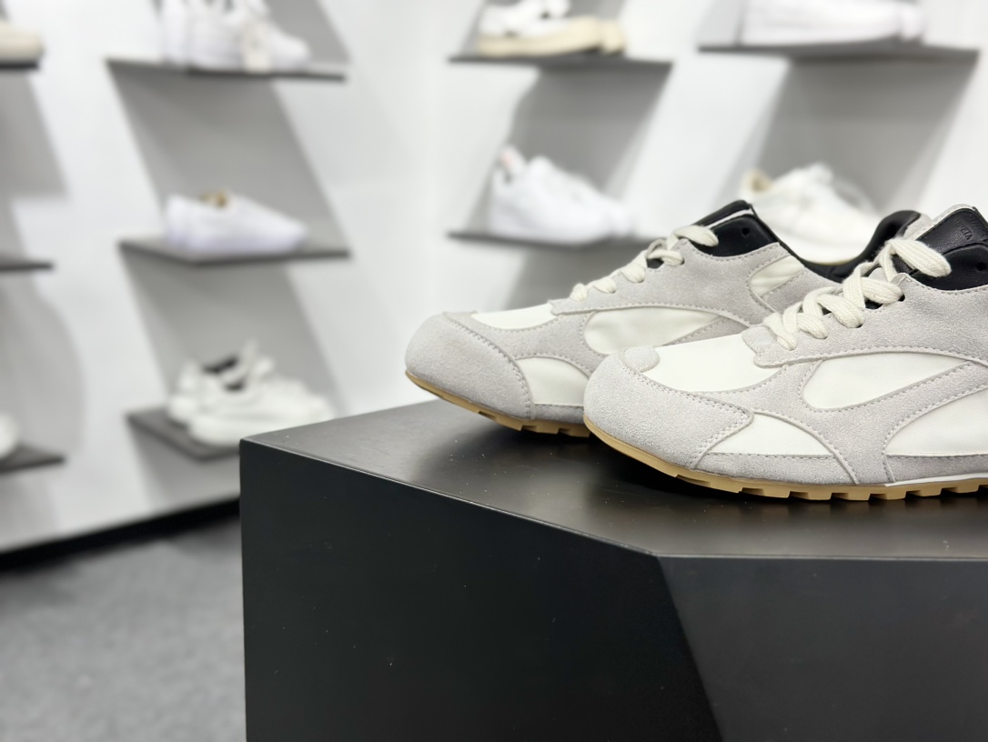 葆蝶家-Bottega Veneta Orbit Flash Low Sneakers 轨道低帮德训风薄底舒适休闲运动鞋 838373V3MS2