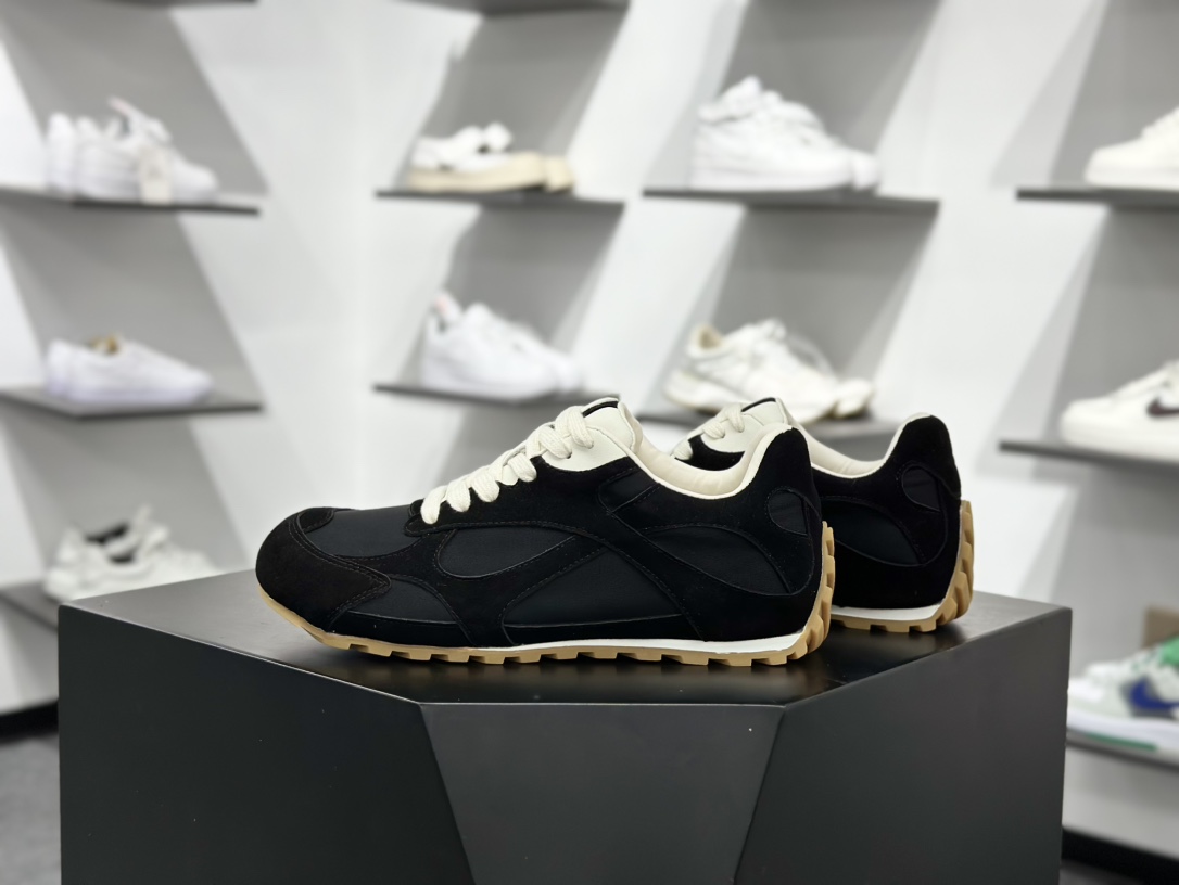 葆蝶家-Bottega Veneta Orbit Flash Low Sneakers 轨道尼龙布系列系带低帮德训风薄底舒适休闲运动鞋 838373V3MS2