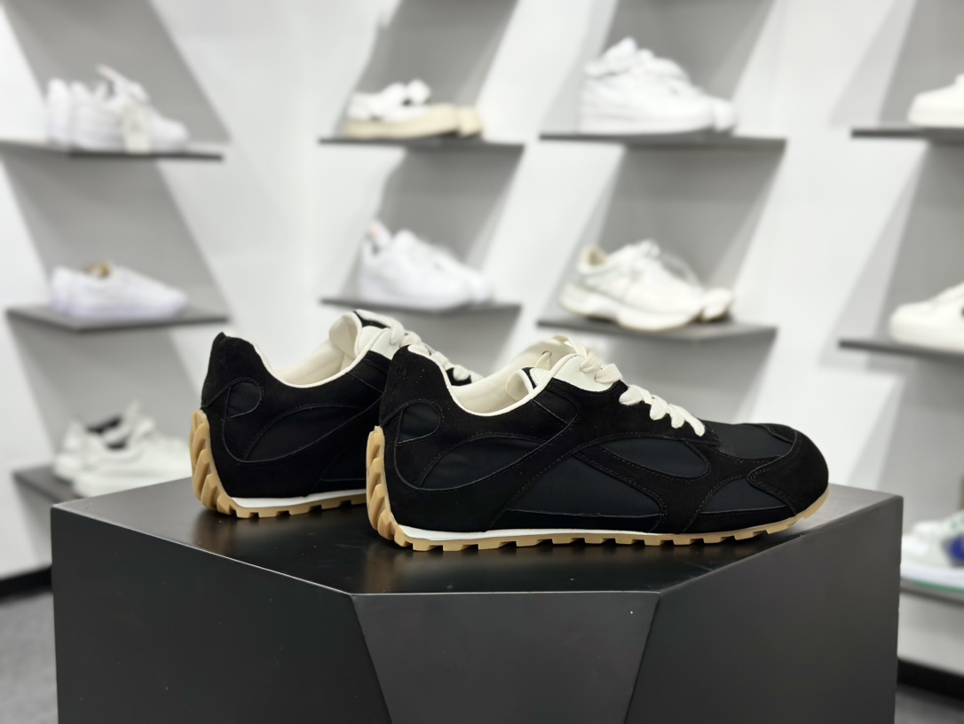 葆蝶家-Bottega Veneta Orbit Flash Low Sneakers 轨道尼龙布系列系带低帮德训风薄底舒适休闲运动鞋 838373V3MS2