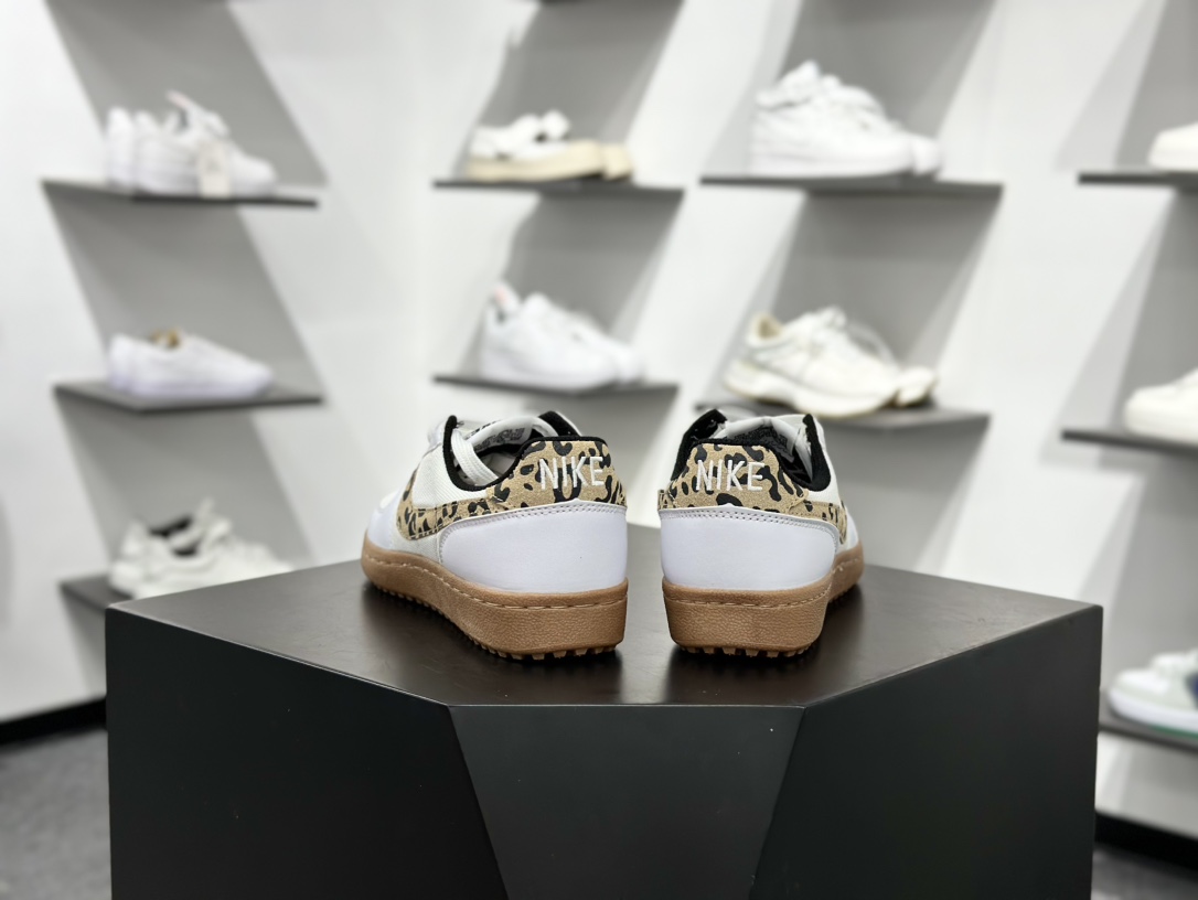 Nike Field General 82 Snake Skin Swoosh 舒适百搭薄底 复古休闲板鞋 低帮百搭透气休闲运动板鞋 IF1742-100