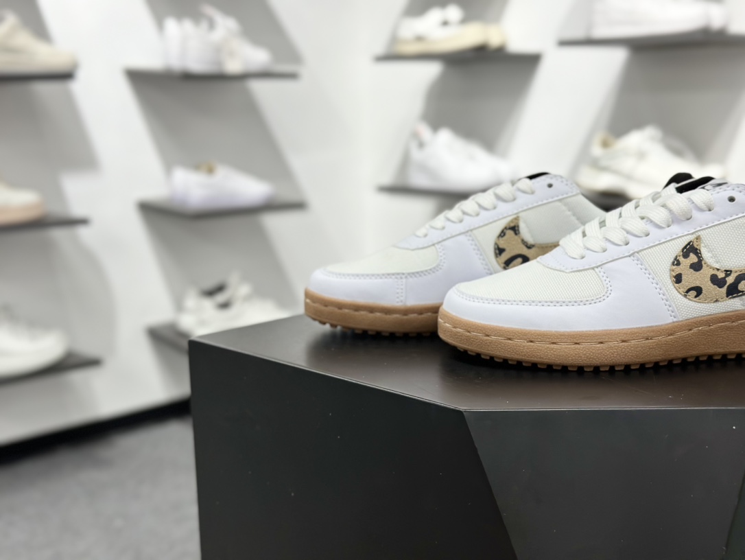 Nike Field General 82 Snake Skin Swoosh 舒适百搭薄底 复古休闲板鞋 低帮百搭透气休闲运动板鞋 IF1742-100